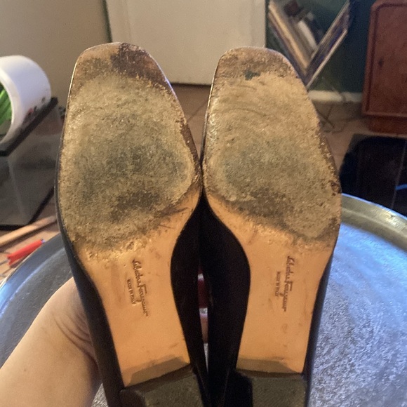 Salvatore Ferragamo Heels with embroidered horsebit, made in Italy - Picture 11 of 13